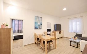 Old Town Donatello Apartment